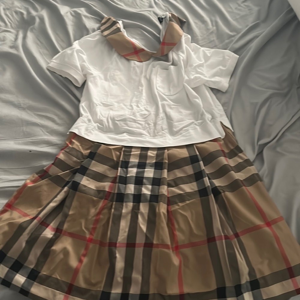 Girls Burberry dress